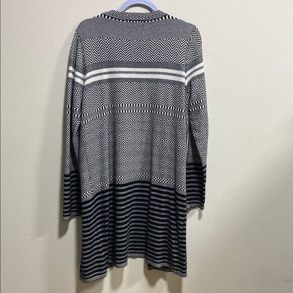Simply Styled by Sears Black & White Geometric Open Cardigan Sweater M - Picture 8 of 14